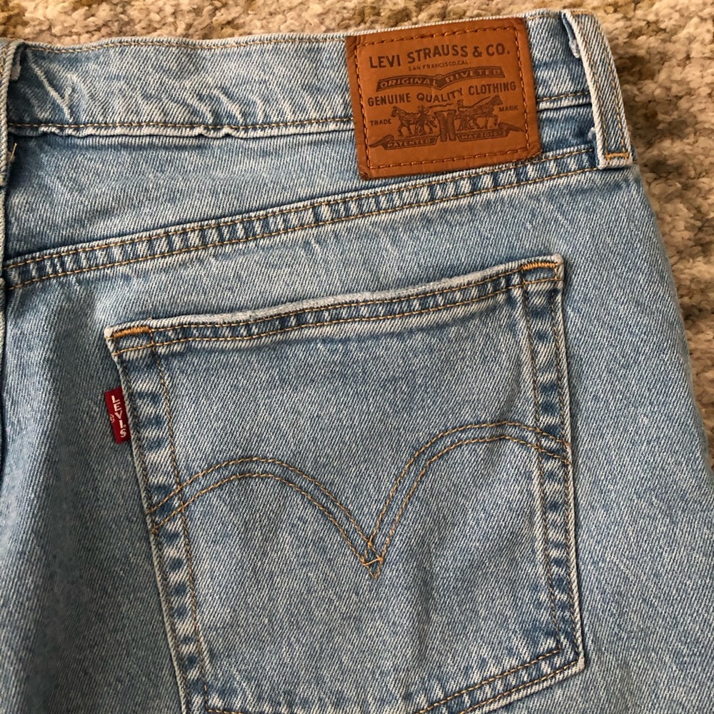 Levi’s wedgie icon Jean